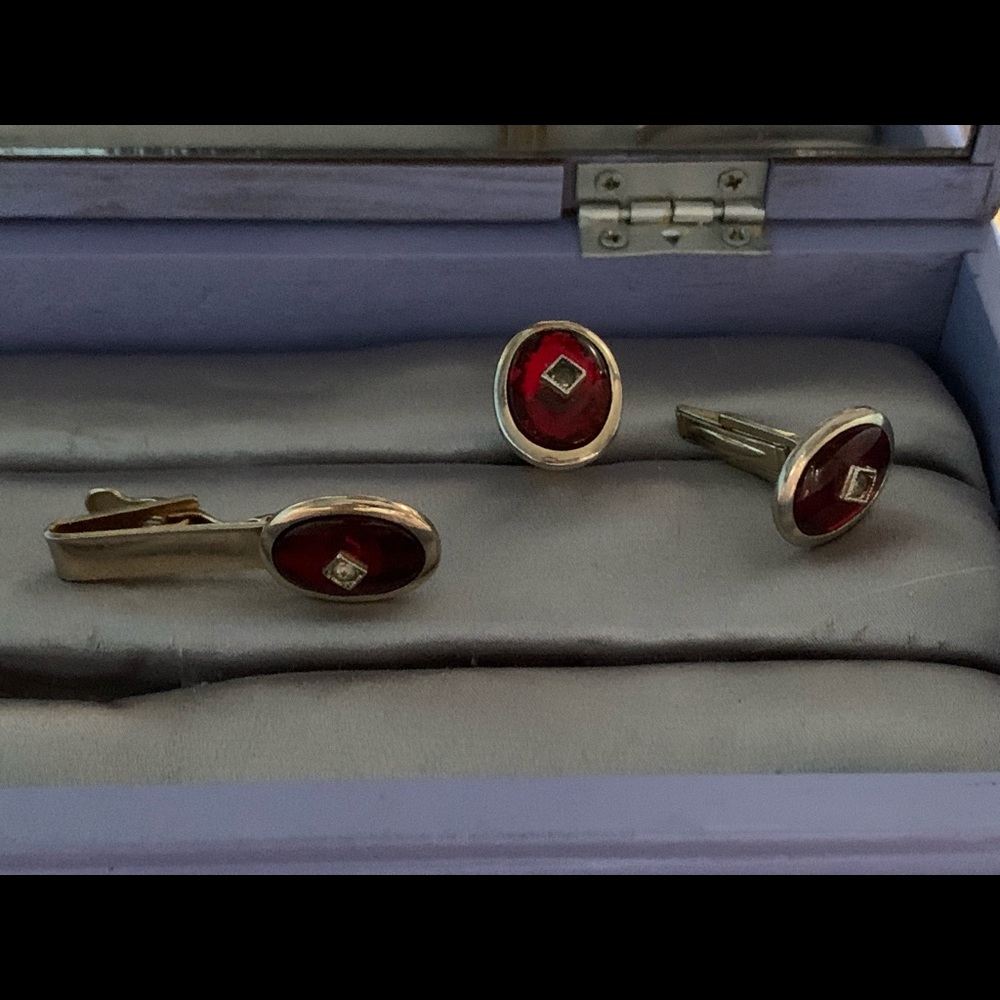 Real retro jewel